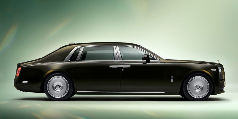 2025 Rolls-Royce Spectre technology