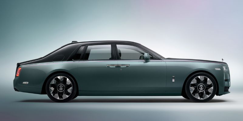 2025 Rolls-Royce Spectre design
