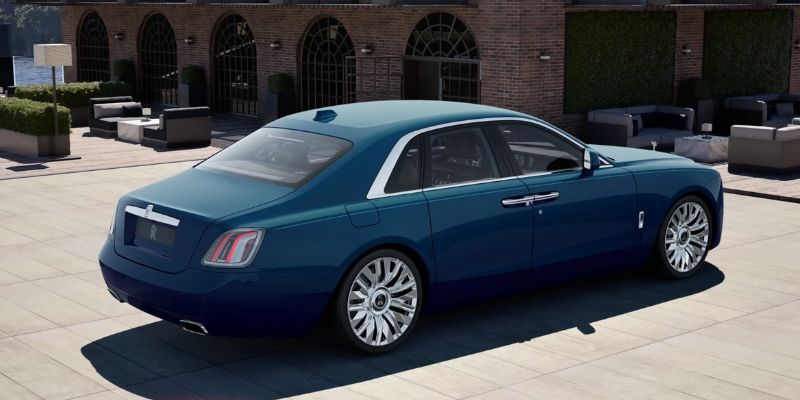 2026 Rolls-Royce Ghost Series II technology