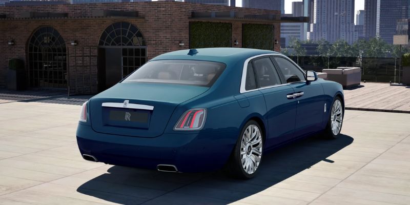 2027 Rolls-Royce Ghost design