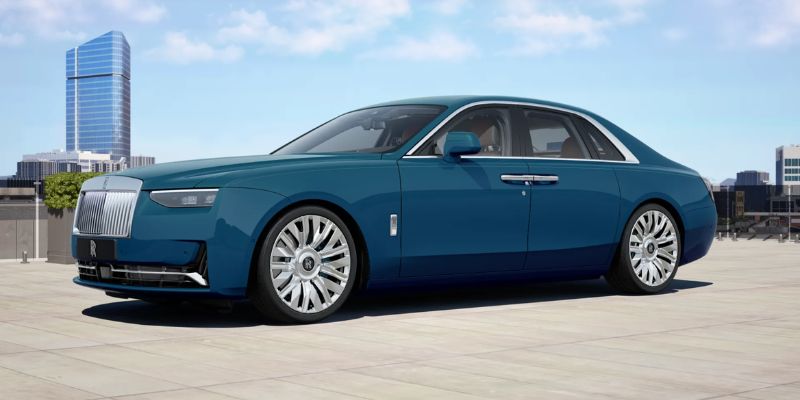 2027 Rolls-Royce Ghost technology