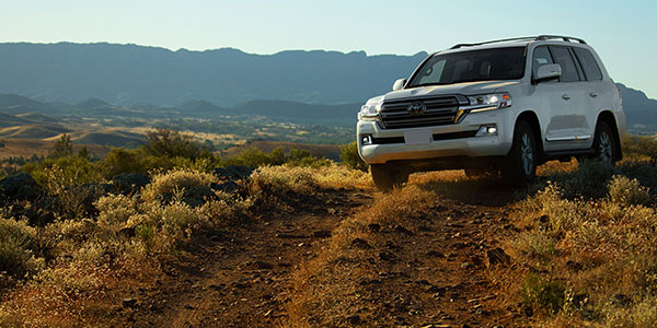 2020 Toyota Land Cruiser performance