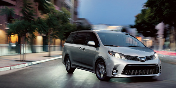 2020 Toyota Sienna technology