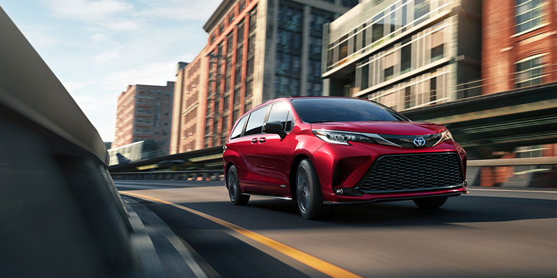  2021 Toyota Sienna performance