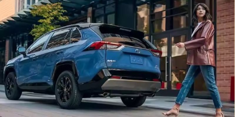 2023 Toyota RAV4 Hybrid design