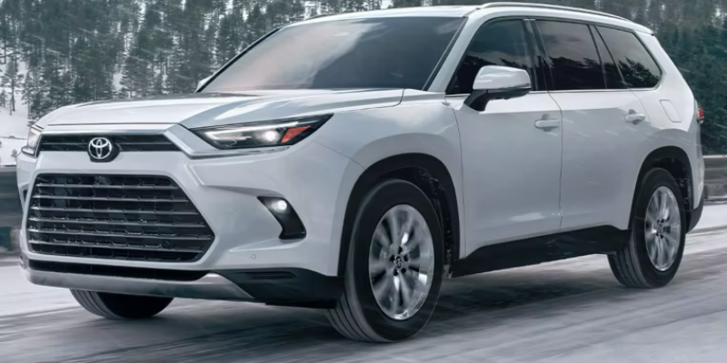 New Toyota Grand Highlander Hybrid for Sale Manchester TN