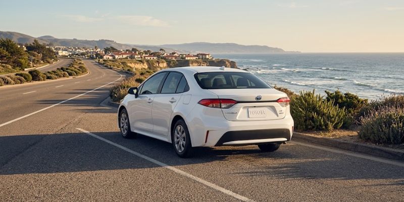 2027 Toyota Corolla Hybrid design