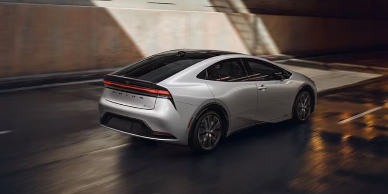  2027 Toyota Prius performance