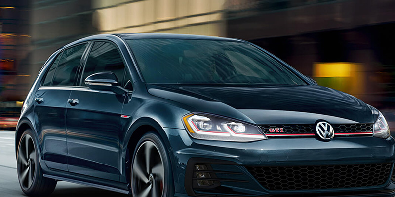 2020 Volkswagen Golf GTI design