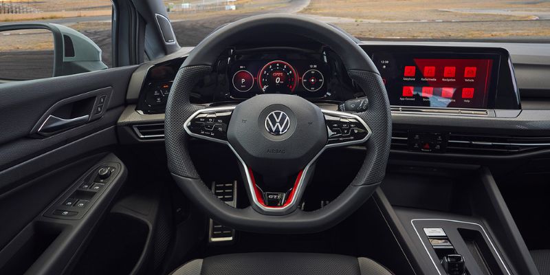 2022 Volkswagen Golf GTI design