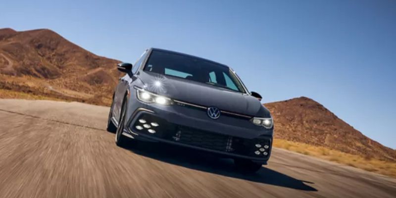  2024 Volkswagen Golf GTI performance