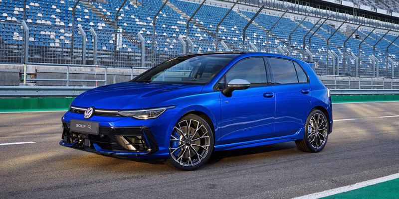 2025 Volkswagen Golf R technology