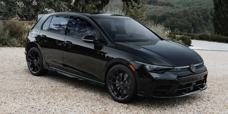  2025 Volkswagen Golf R performance
