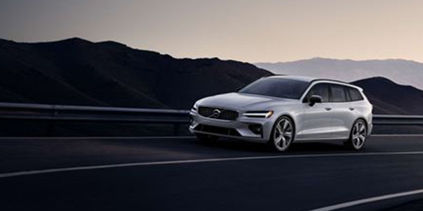 2020 Volvo V60 design