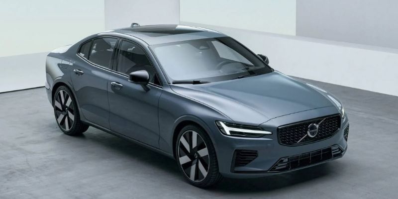 2023 Volvo S60 technology