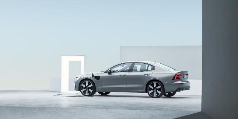 New Volvo S60 plug-in hybrid for Sale Plymouth MA