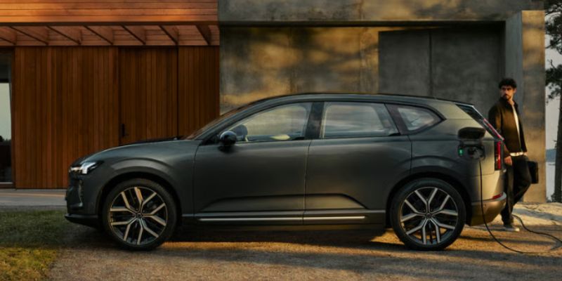 2026 Volvo EX60 design